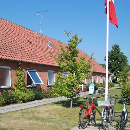 Belaegningen Hostel Brondby Exterior foto