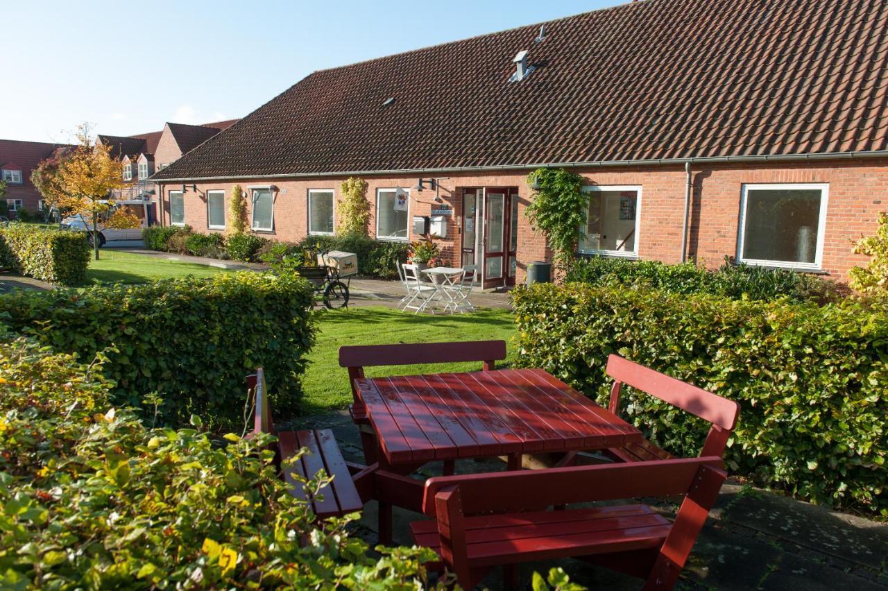 Belaegningen Hostel Brondby Exterior foto